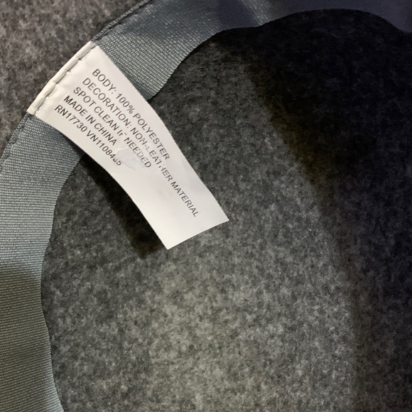 Gray Women's Wide Felt Brim Hat - Picture 6 of 7